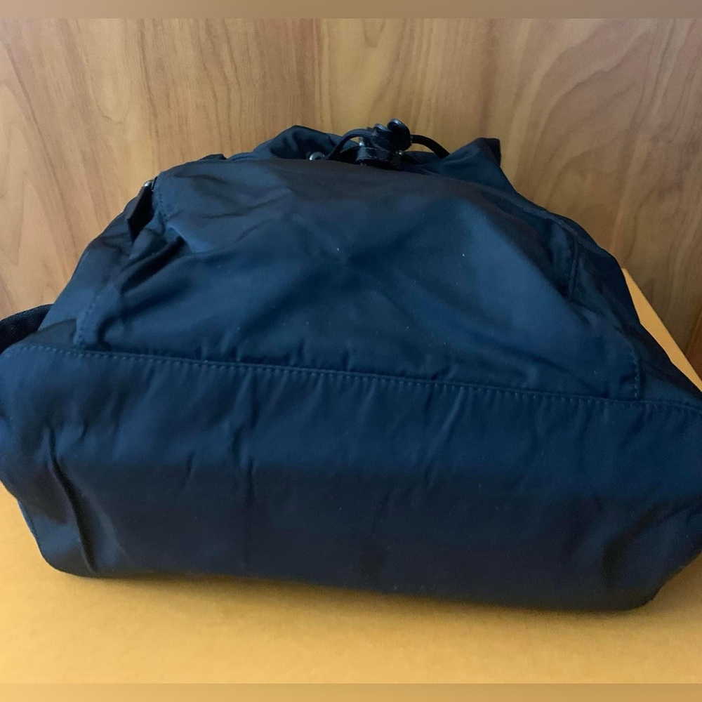 SOLD ❌❌❌❗️🖤🖤🖤PRADA Blk Nylon Classic 
Medium Backpack🖤🖤🖤 - Picture 6 of 16